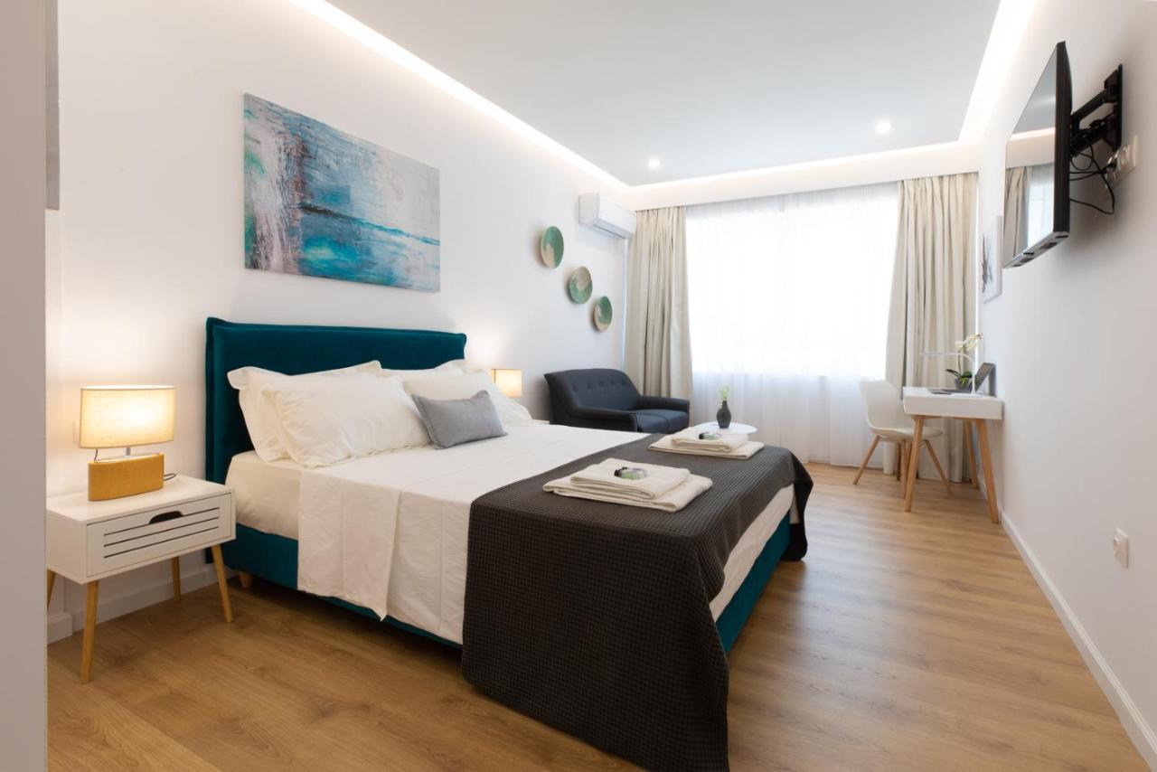 אתונה Minimal Apartment In Plaka מראה חיצוני תמונה