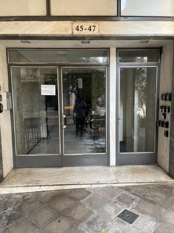 אתונה Minimal Apartment In Plaka מראה חיצוני תמונה